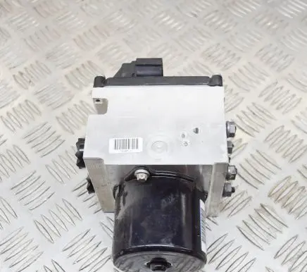Volkswagen PASSAT B6 ABS Pump 3C0614109T 16705910