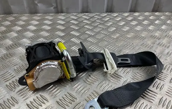 Lexus NX Rear seatbelt 0746496 1171882 0C246