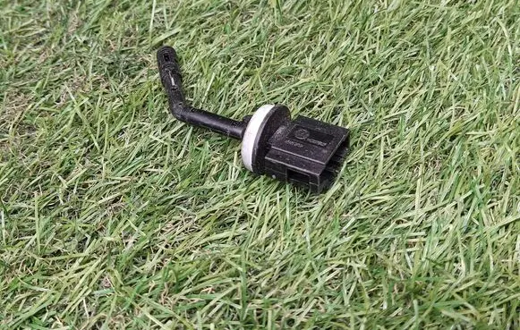 Volkswagen PASSAT B6 Interior temperature sensor 1K0907543F