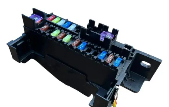 Mazda CX-5 II Fuse module K12366731