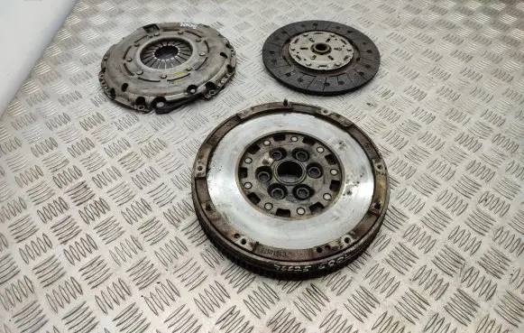 Fiat 500L Clutch set kit 55212656