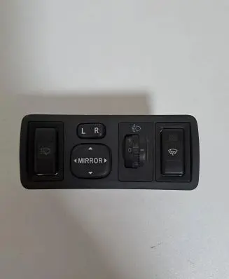 Toyota Avensis T250 Wing mirror switch 777665