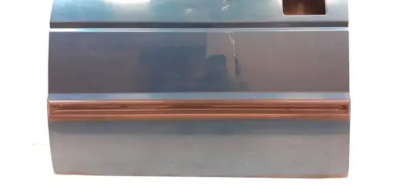 Land Rover Discovery Front door