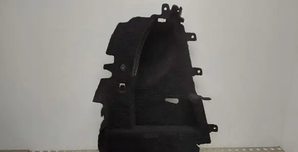 Trunk/boot lower side trim panel