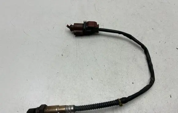 Audi A6 S6 C6 4F Lambda probe sensor 059906262 1790241 0281004054