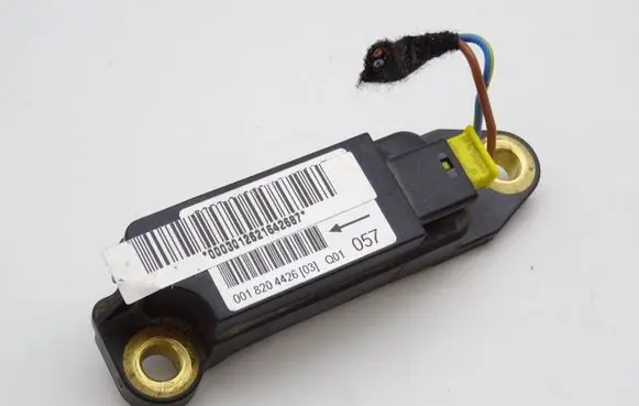 Mercedes-Benz C W203 Airbag deployment crash/impact sensor 0018204426