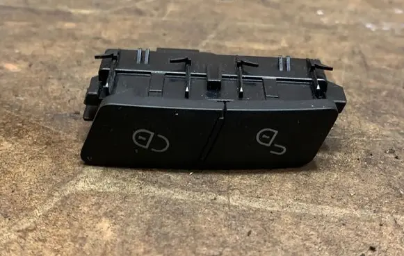 Mercedes-Benz CLS C218 X218 Central locking switch button A2049058402