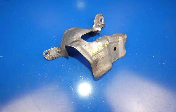Volvo V60 Heat shield in engine bay 31411251