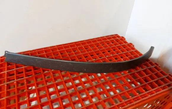 Audi A8 S8 D2 4D Under headlight/headlamp trim 4D0853207C