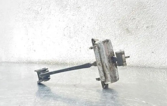 Opel Corsa D Rear door check strap stopper 13181961 1609