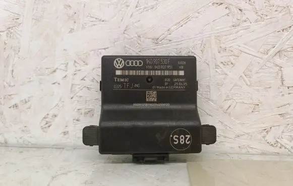 Volkswagen Touran I Gateway control module 1K0907530F