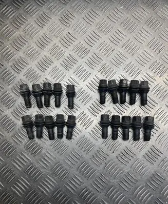 Nuts/bolts
