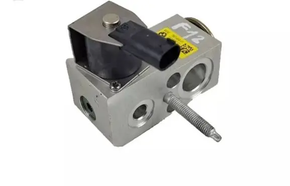 BMW i4 Air conditioning (A/C) expansion valve 7951456