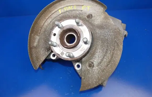 Jaguar F-Pace Rear wheel hub spindle/knuckle 