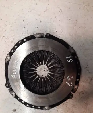 Volkswagen PASSAT B5 Pressure plate 