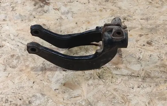 BMW X6 E71 Lower shock absorber bracket 6775085 31126775085