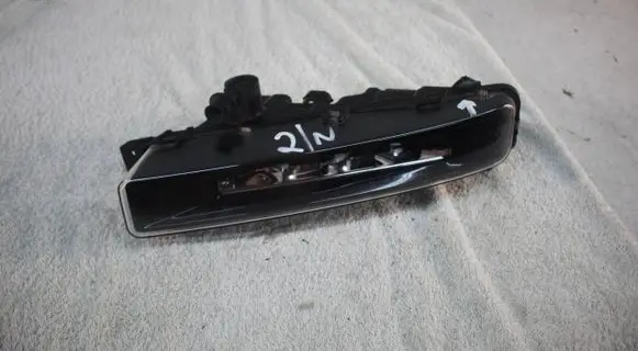 BMW 5 G30 G31 Front fog light 89250243
