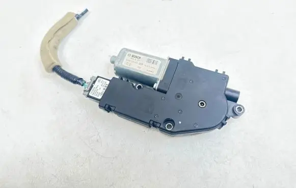 Honda Accord Sunroof motor/actuator 0390203452
