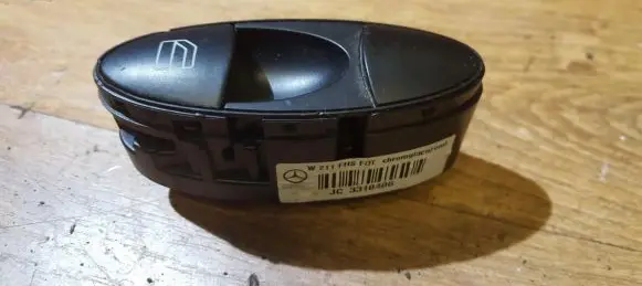 Mercedes-Benz E W211 Electric window control switch jc3310406 w211fhsfot