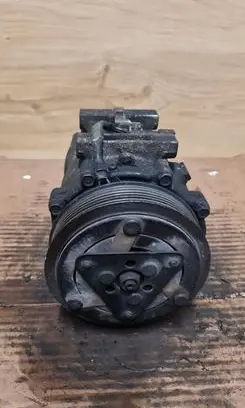 Volvo V50 Air conditioning (A/C) compressor (pump) 3M5H19D629HE