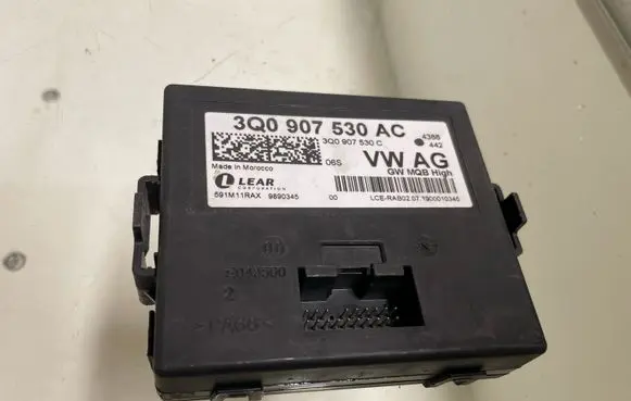 Audi Q2 - Gateway control module 3Q0907530AC 591M11RAX