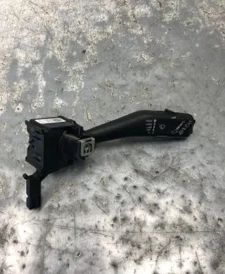 Volkswagen Golf V Wiper switch 1K0953519J