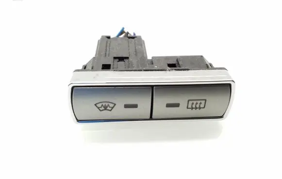 Windscreen/window heater switch