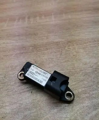 Audi A4 S4 B5 8D Airbag deployment crash/impact sensor 8D0959643B