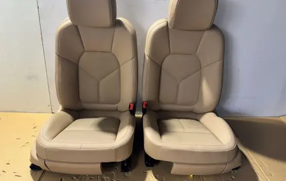 Porsche Macan (95B) Seat set 95B885259B