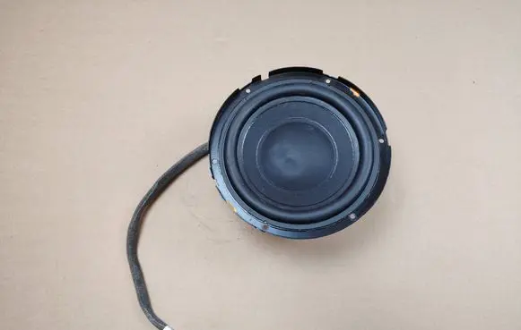 Porsche Taycan 9J1 Subwoofer speaker 6251610010