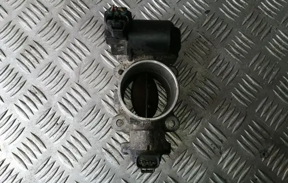 Toyota Avensis T250 Throttle valve 1923002010