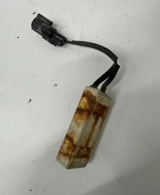 Toyota Yaris Coolant fan relay 2468102851