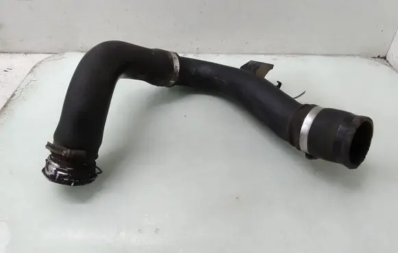 Toyota Corolla Verso E121 Intercooler hose/pipe 173620R010