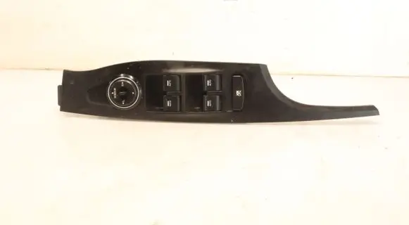 Hyundai i40 Electric window control switch