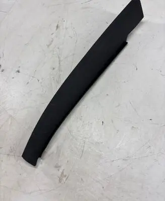 Maserati Grecale (C) pillar trim 670167183 B985