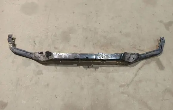 Citroen C4 Grand Picasso Radiator support slam panel 