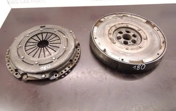 Ford Focus C-MAX Clutch set kit D180