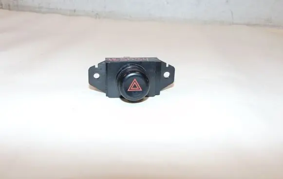 Mitsubishi Colt Hazard light switch MR201510 06902