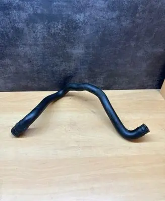 Audi A4 S4 B5 8D Engine coolant pipe/hose 8D0819371B