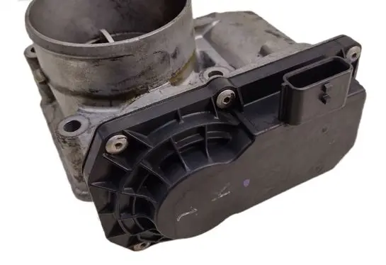 Infiniti FX Throttle body valve H8200578558