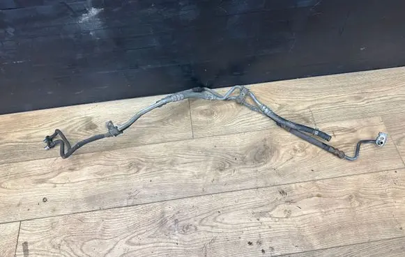 Peugeot Partner Power steering hose/pipe/line 9674419580