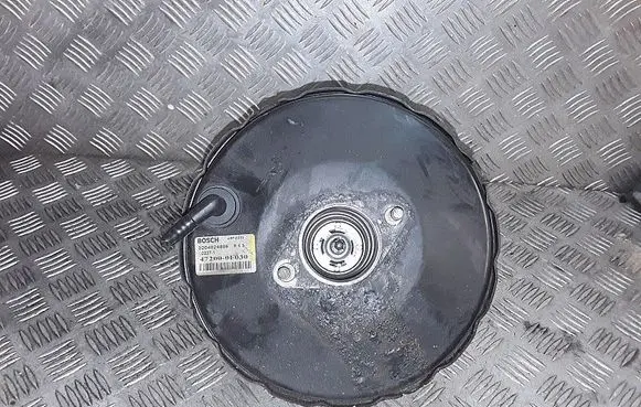 Toyota Corolla Verso E121 Brake booster 472000F030 0204024454 0204024806