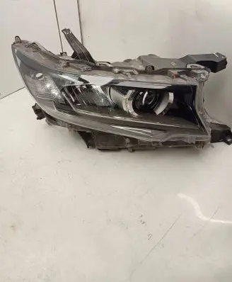 Toyota Land Cruiser (J150) Headlight/headlamp