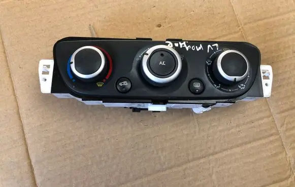Renault Scenic III - Grand scenic III Climate control unit T1001766G