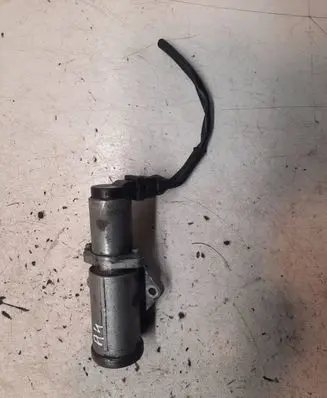 Audi A4 S4 B5 8D Idle control valve (regulator) 7700859134