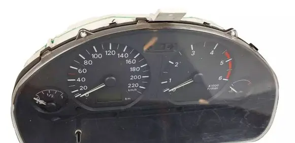 Mitsubishi Space Star Speedometer (instrument cluster) MR480209