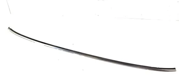 Volvo 760 Windshield trim