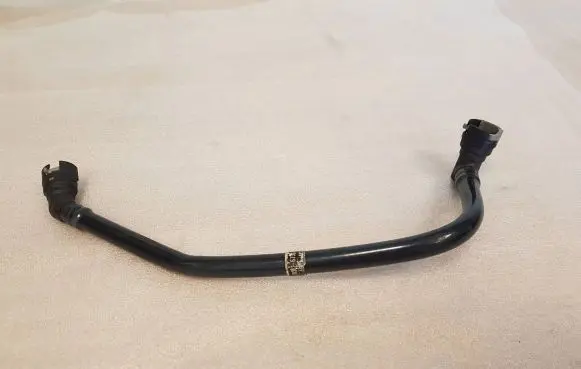 Ford Mustang VI Vacuum line/pipe/hose FR3E6758CA