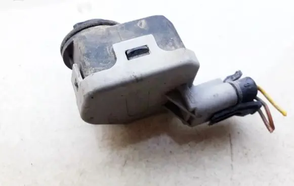 Opel Astra G Headlight level adjustment motor 90590665