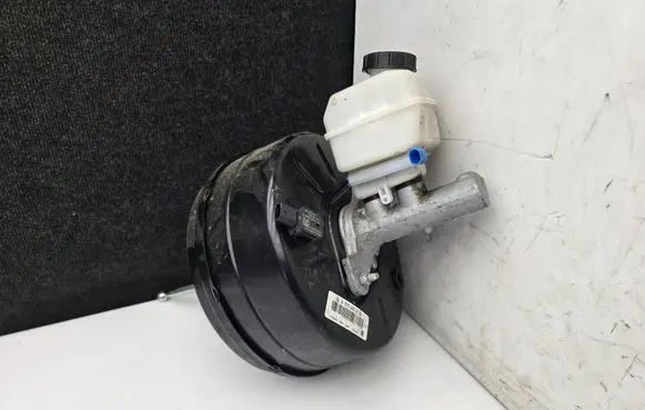 Mercedes-Benz Sprinter W907 W910 Brake booster A9104300100 3512AN